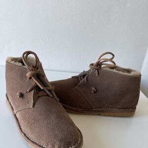 NEW Beek Penguin Shearling Booties beek Rare